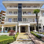 Hotel Niagara 3*