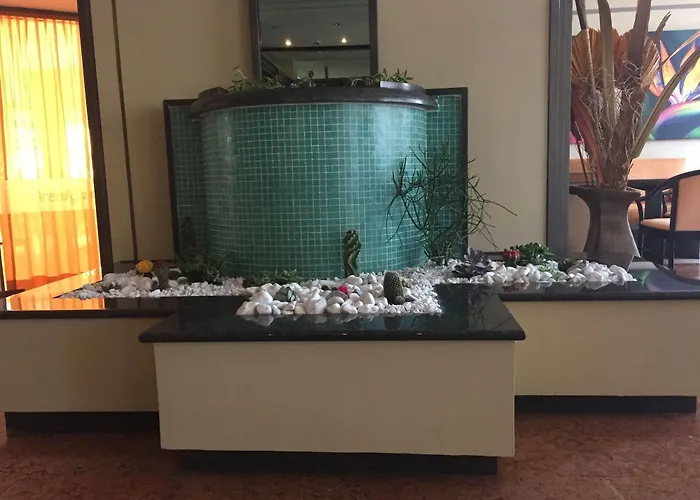 酒店 Niagara 利尼亚诺萨比亚多罗